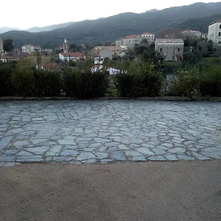 1 Maison En Pierre Petreto-Bicchisano