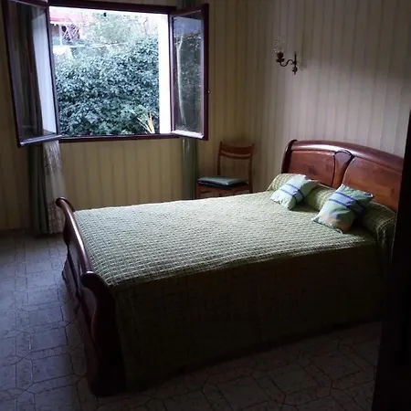 1 Maison En Pierre *